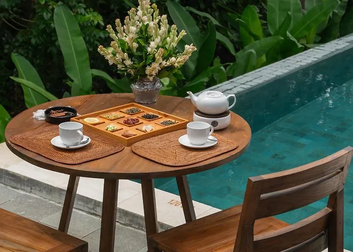 Villa Mas Glamping Luxury Tent Ubud