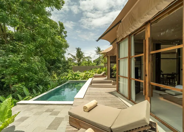 Mas Glamping Luxury Tent Villa Ubud