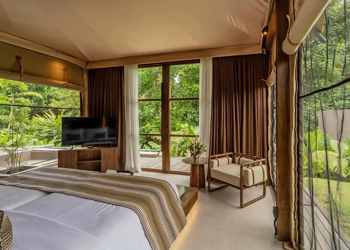 Villa Mas Glamping Luxury Tent
