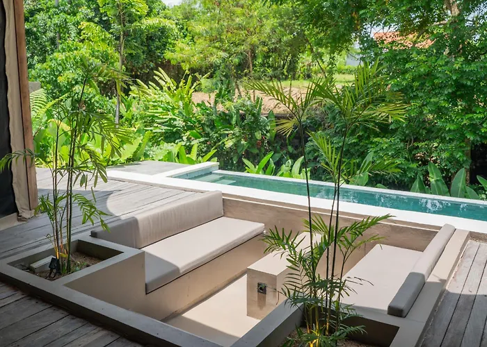 Mas Glamping Luxury Tent Villa *